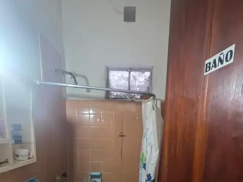 Hipolito Yrigoyen 5700, Piso 1