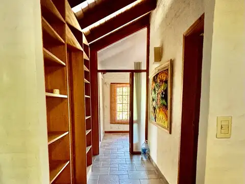 Casa en Alquiler de 4 dormitorios