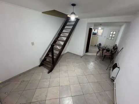 Depto Tipo Casa en Venta en Los Polvorines, USD 38.000