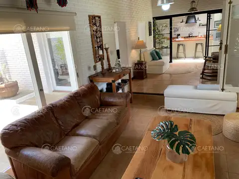 Casa en Alquiler Temporal de 4 dormitorios