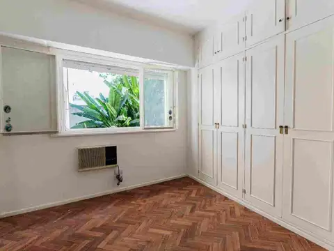 Avenida Rivadavia 3900