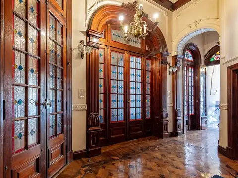 CASA ESTILO ARQUITECTÓNICO SEDE PROFESIONAL-COMERC