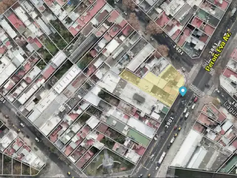 Avenida Eva Perón, Parque Avellaneda 3900