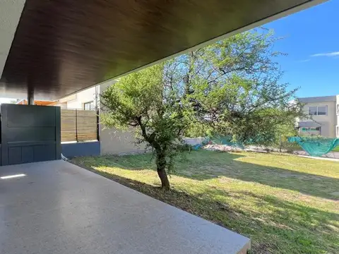 Casa a estrenar Country Canitas Malagueno