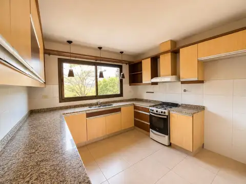 Casa en Venta en Chacras de Coria, USD 390.000