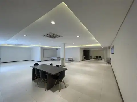 Local en Venta en Villa Elisa, USD 1.300.000