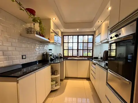 Casa en Venta de 5 dormitorios