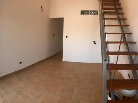 Camacua 2831 , Piso 1