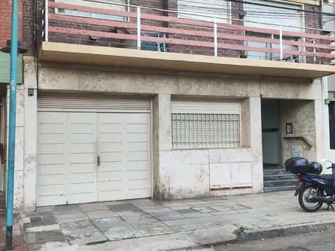 Cochera cubierta en Olivos en Venta