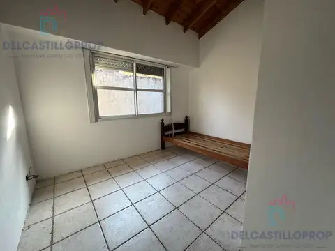 Depto Tipo Casa en Venta 25 años