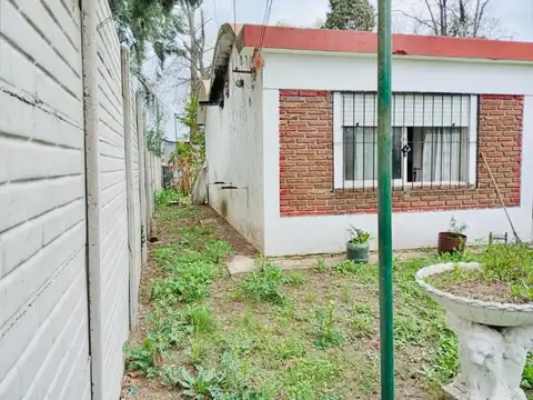 Casa en Alquiler en Florencio Varela, $ 400.000