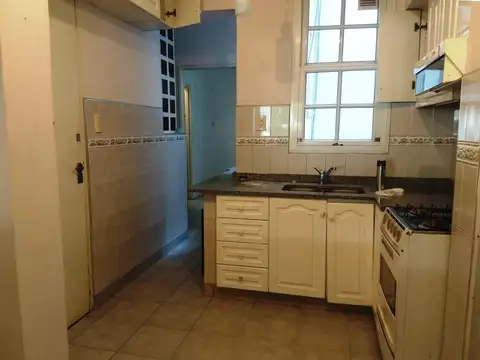 Departamento en Alquiler en Primera Junta, $ 1.060.000