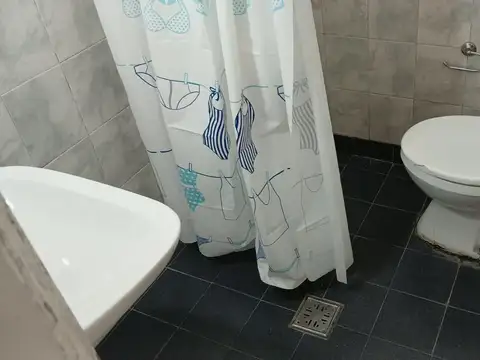 Depto Tipo Casa 2 ambientes con 1 baño