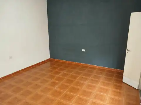 Depto Tipo Casa en Alquiler de 2 ambientes