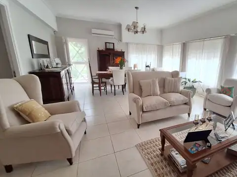 Casa en Alquiler de 6 dormitorios