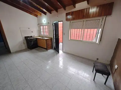 Depto Tipo Casa en Venta 8 años