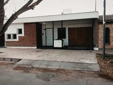 Gûemes y San Martín Sur, Godoy Cruz
