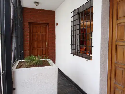 Casa en Venta en Godoy Cruz, USD 124.000