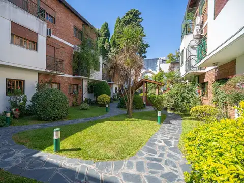 Dpto casa 4 amb más playroom cochera venta Devoto