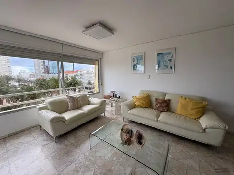 Apartamento en venta Punta del Este 3 dormitorios