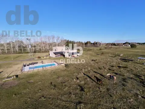 Casa 5 ambientes con 2 baños