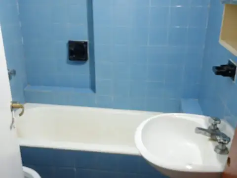 Avenida Paseo Colón 1300