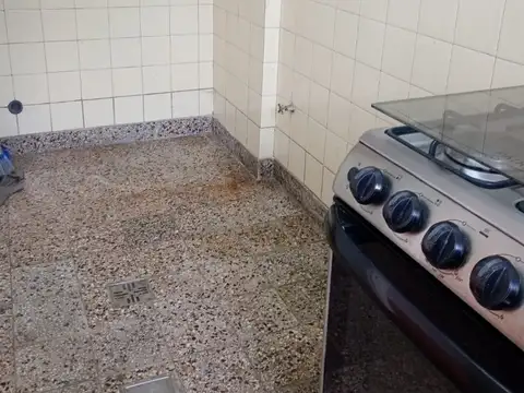 ALQUILER MONOAMBIENTE AMPLIO.- SAN TELMO