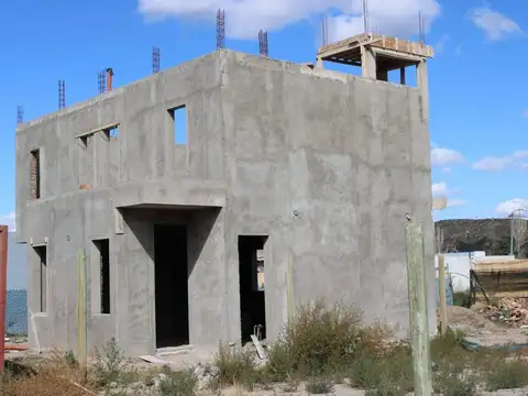 VENTA CASA 3 HAB EN OBRA -B° TIERRAS DE OLAVARRIA
