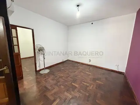 Depto Tipo Casa en Venta 60 años