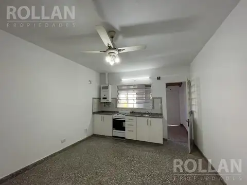Depto Tipo Casa en Alquiler de 1 dormitorio
