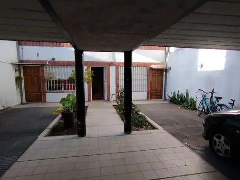 Rastreador Fournier 3500, Piso 1