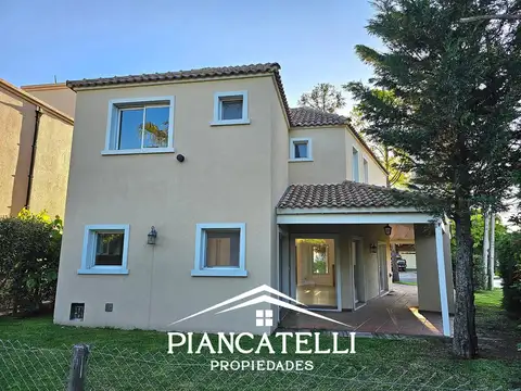 Casa 5 ambientes con 3 baños