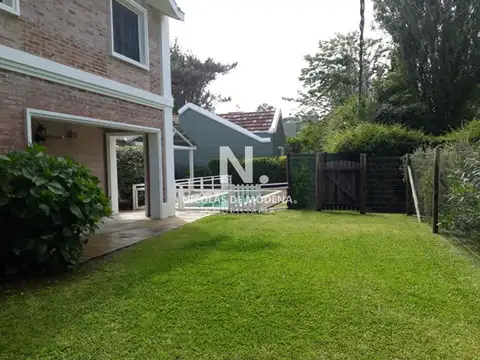 Casa en alquiler en La Barra Zona Jardin