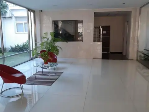 SEMIPISO DE TRES AMBIENTES CON COCHERA CONSULTE FINANCIACION