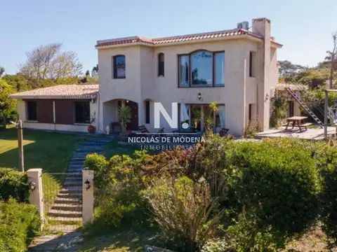 Casa en Venta de 4 dormitorios