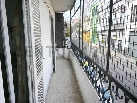 VENTA – 2 DEPARTAMENTOS DE 3 AMBIENTES CON TERRAZA – CONSTITUCIÓN, CABA