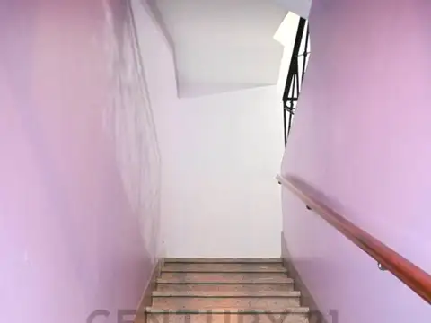 Luis Saenz Peña 1600, Piso 1