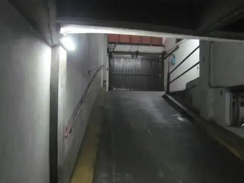 Cochera en Venta Cubierta