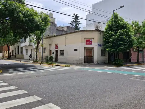 Virrey Cevallos y 15 de Noviembre 1889. 1593 Constitución , Piso No definido