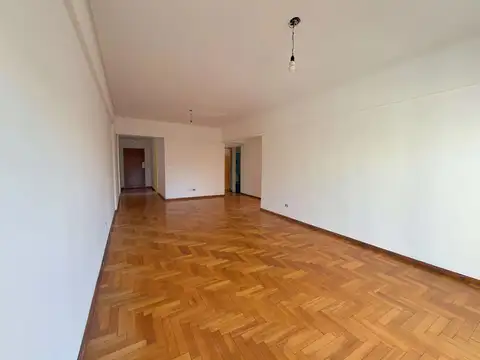 Departamento en Alquiler de 4 ambientes