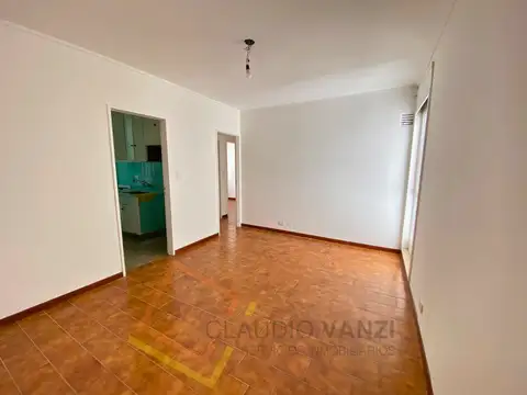 Departamento 3 ambientes con 1 baño