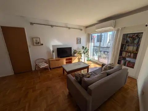 VENTA DE TRES AMB EN RECOLETA PISO ALTO VISTA ABIERTA DIVINO
