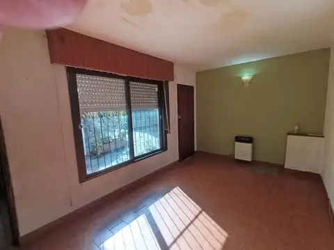 Depto Tipo Casa en Venta en San Isidro, USD 110.000