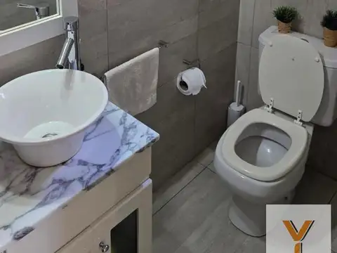 Casa en venta - 3 Dormitorios 2 Baños - San Isidro