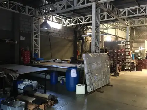 Galpon en Alquiler 20  mts Frente