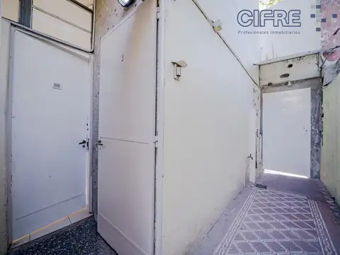 Depto Tipo Casa en Venta de 8 ambientes