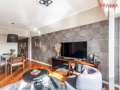 4 AMB. BALCÓN. MUY LUMINOSO! TODO REFACCIONADO!