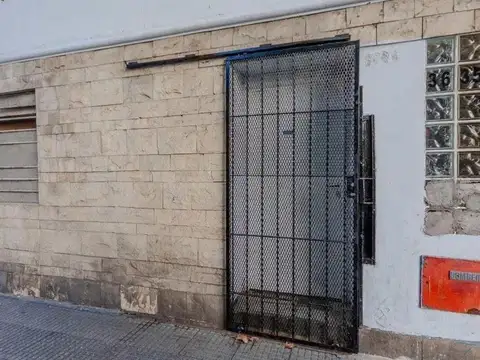 Avenida Hipólito Yrigoyen 3600