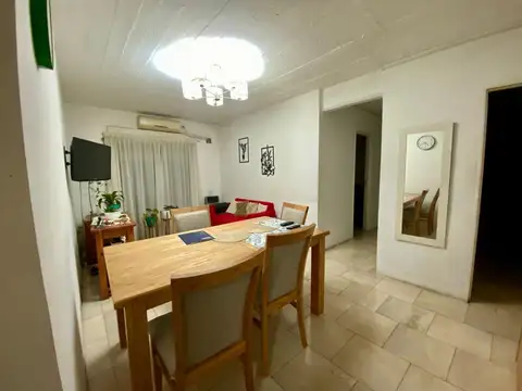 Departamento Venta Gonnet 2 Dormitorios cochera