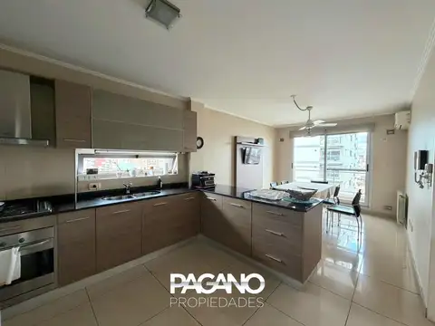 Departamento en Venta con 2 cocheras